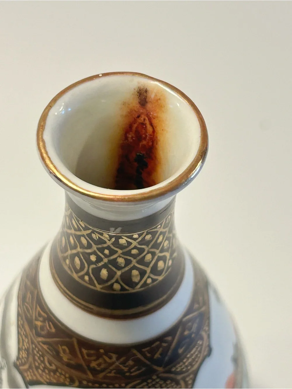 Vintage Japanese Hand Painted Porcelain Kutani Style Vase Gold Gilt Decor 6